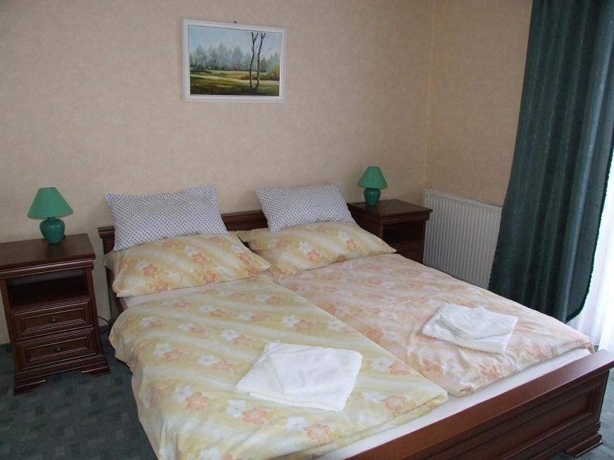 Dedesi Vendeghaz Zalaloevo Hotel Room photo