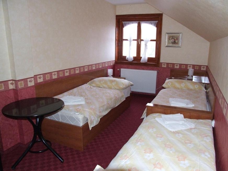 Dedesi Vendeghaz Zalaloevo Hotel Room photo