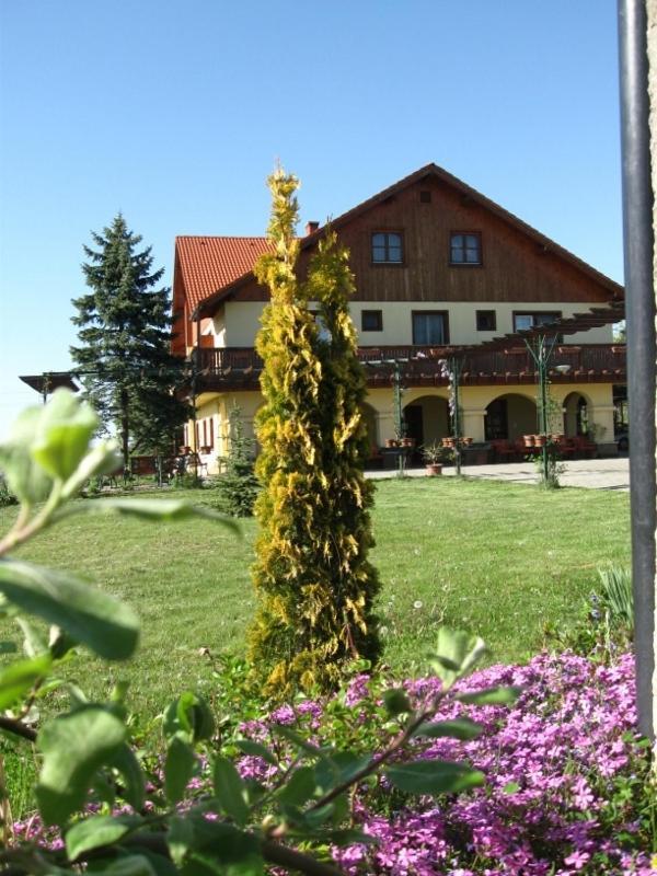 Dedesi Vendeghaz Zalaloevo Hotel Exterior photo