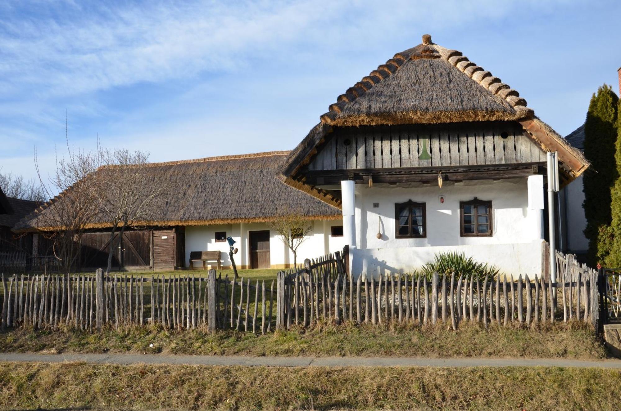 Dedesi Vendeghaz Zalaloevo Hotel Exterior photo