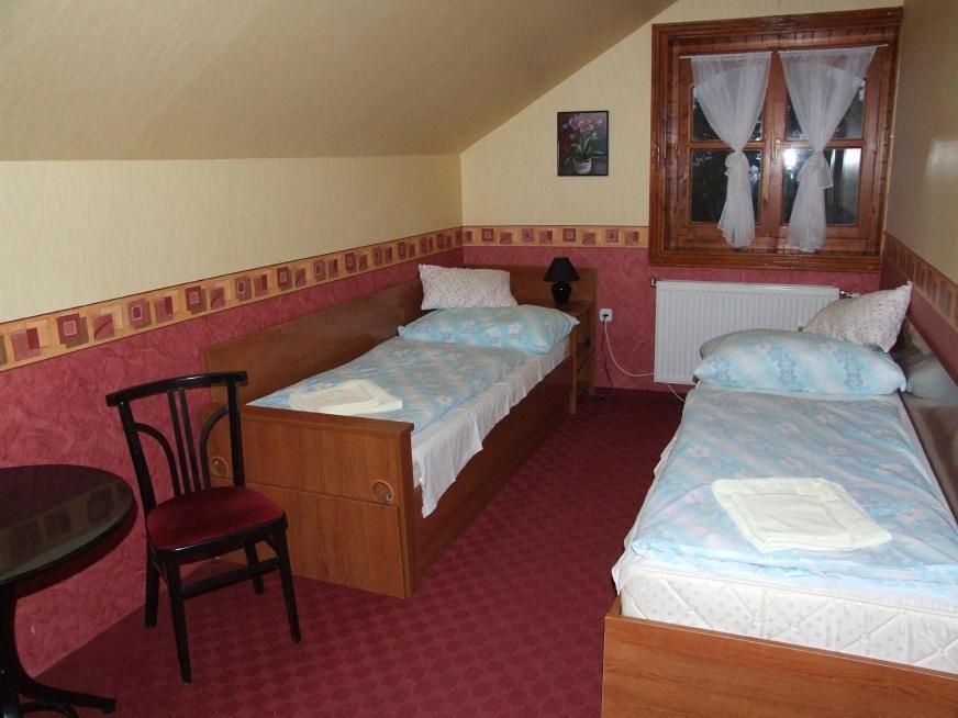 Dedesi Vendeghaz Zalaloevo Hotel Room photo